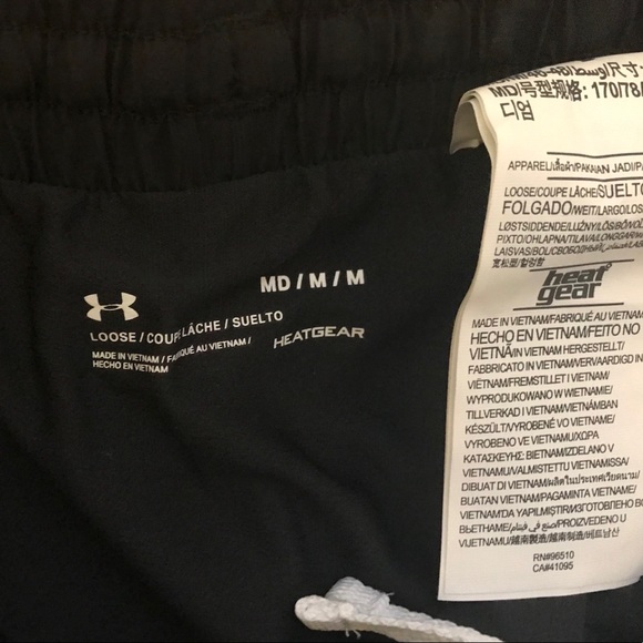NWT! Under Armour Running Shorts - Picture 5 of 5